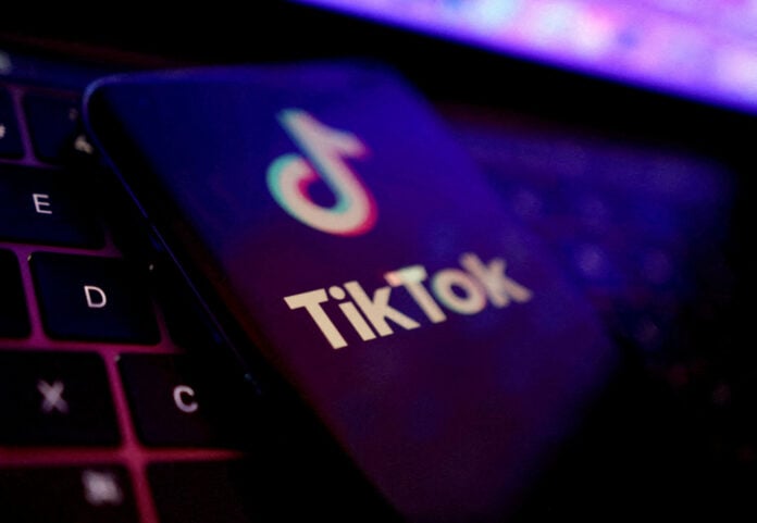 Αγωγές από Πολιτείες κατά του TikTok για ψυχική υγεία και εθισμό των νέων